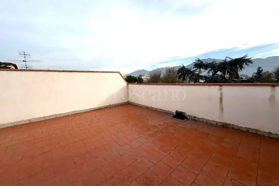 Villino a Schiera in vendita di 320 mq a €640.000 (rif. 16/2026)