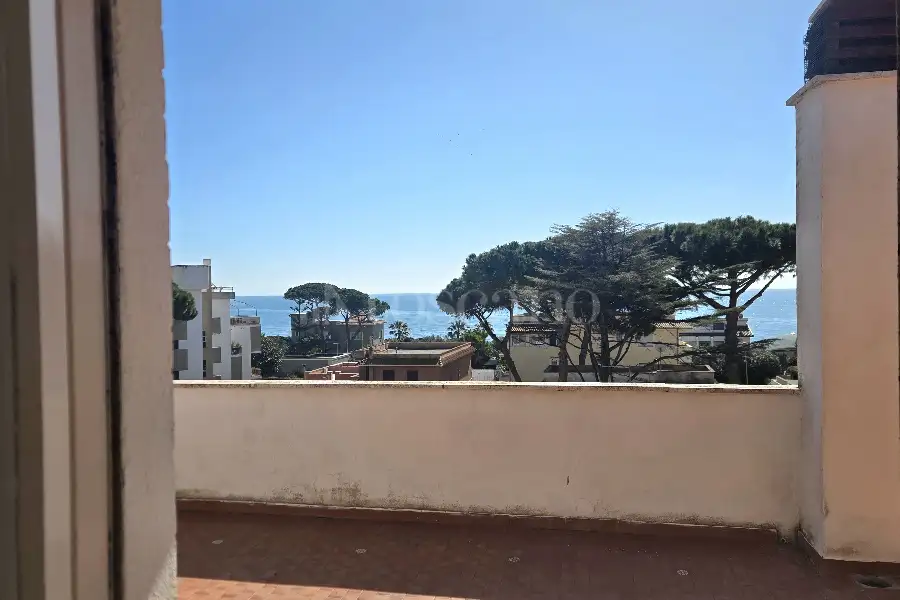 Attico in vendita di 120 mq a €259.000 (rif. 6/2026)