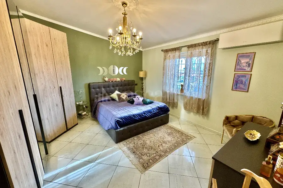 Villa in vendita di 300 mq a €445.000 (rif. 11/2025)