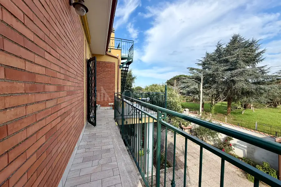 Villa in vendita di 240 mq a €669.000 (rif. 102/2026)