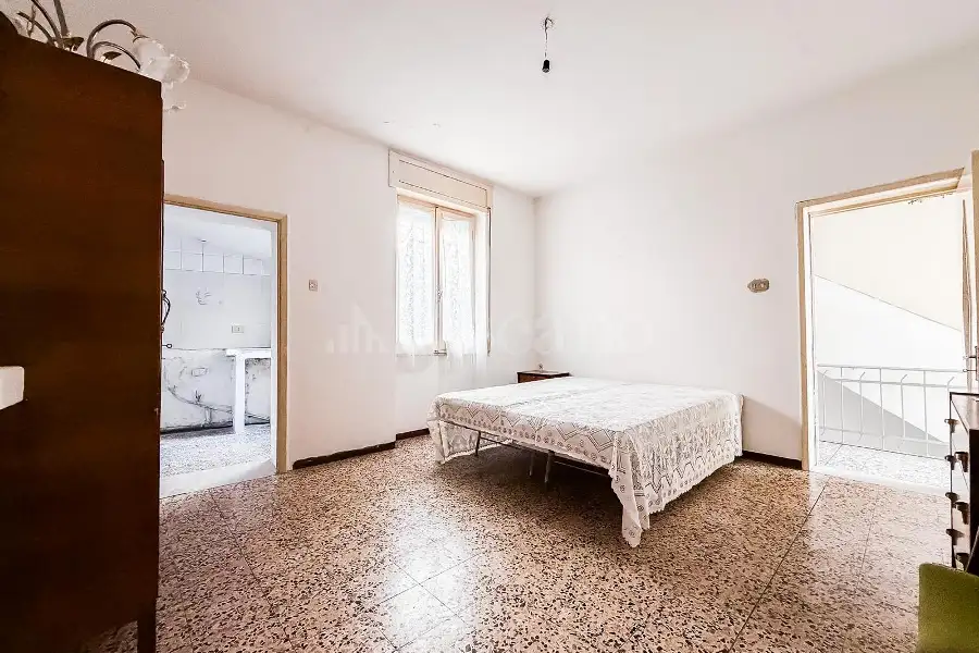 Casa Indipendente in vendita di 140 mq a €65.000 (rif. 40/2026)