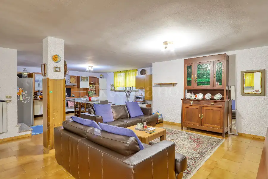 Villa in vendita di 370 mq a €410.000 (rif. 193/2026)