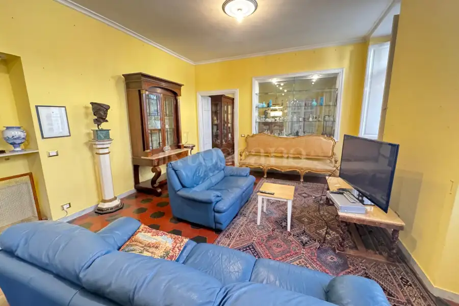 Casa in vendita di 250 mq a €1.500.000 (rif. 29/2025)