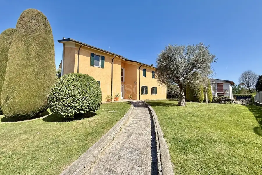 Casa in vendita di 75 mq a €240.000 (rif. 12/2026)