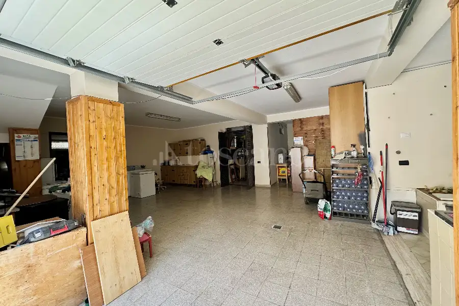 Villa in vendita di 240 mq a €689.000 (rif. 31/2025)