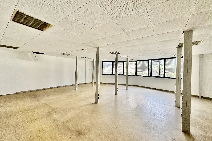 Ufficio in vendita di 150 mq a €215.000 (rif. 20/2026)