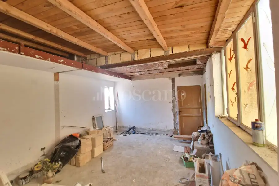 Attico in vendita di 140 mq a €190.000 (rif. 135/2025)