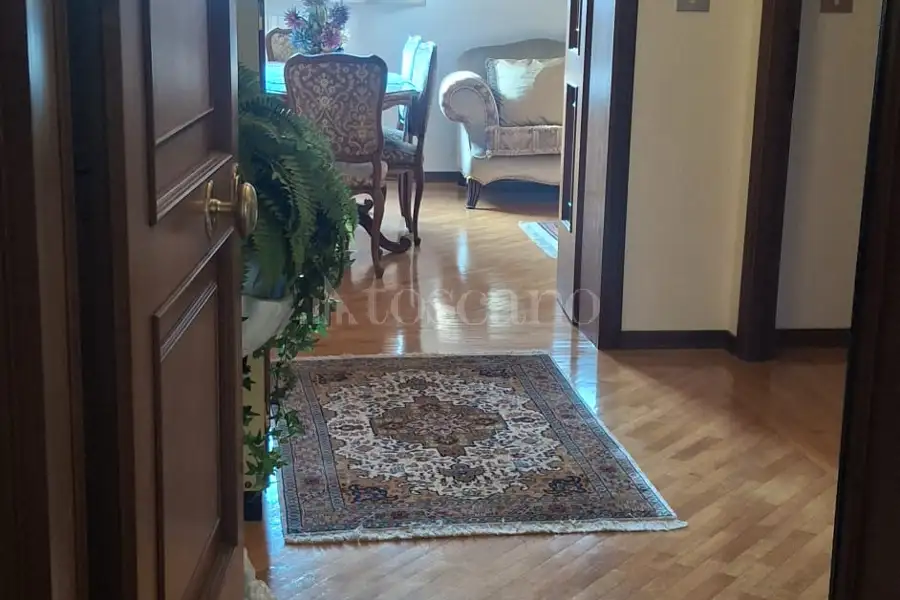 Casa in affitto di 150 mq a €2.500 (rif. 25/2026)