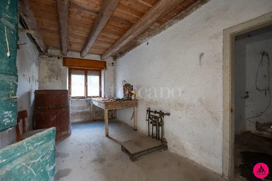 Casale in vendita di 186 mq a €109.000 (rif. 69/2026)