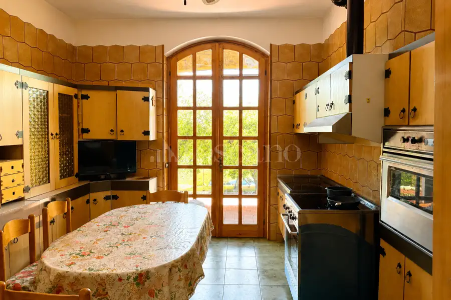 Villa in vendita di 500 mq a €1.100.000 (rif. 22/2026)