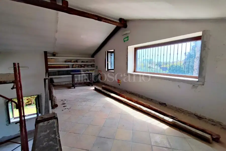 Villa in vendita di 250 mq a €240.000 (rif. 18/2026)