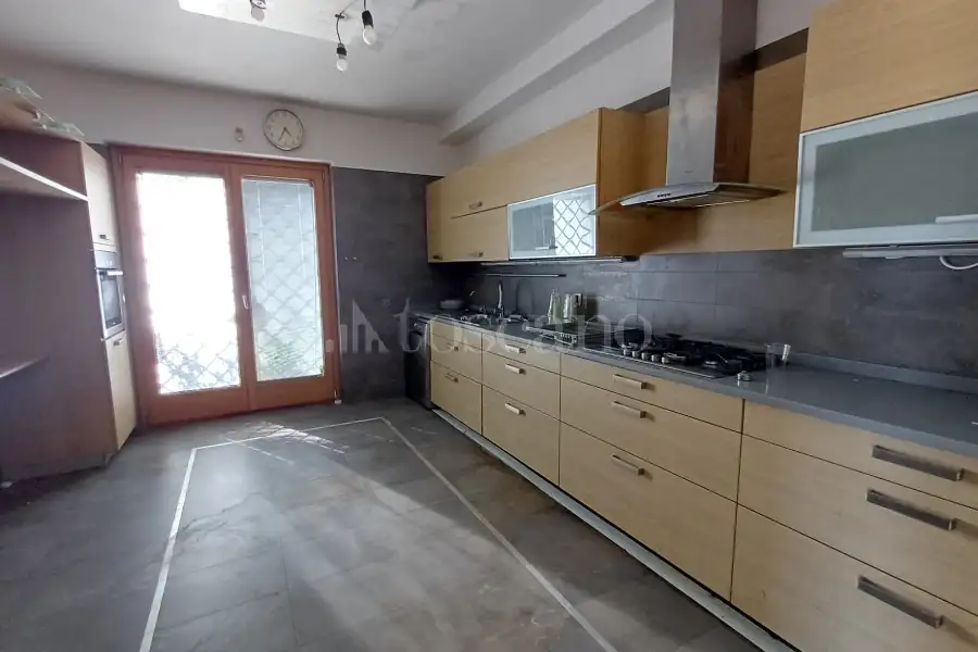 Villa in vendita di 370 mq a €495.000 (rif. 9/2026)