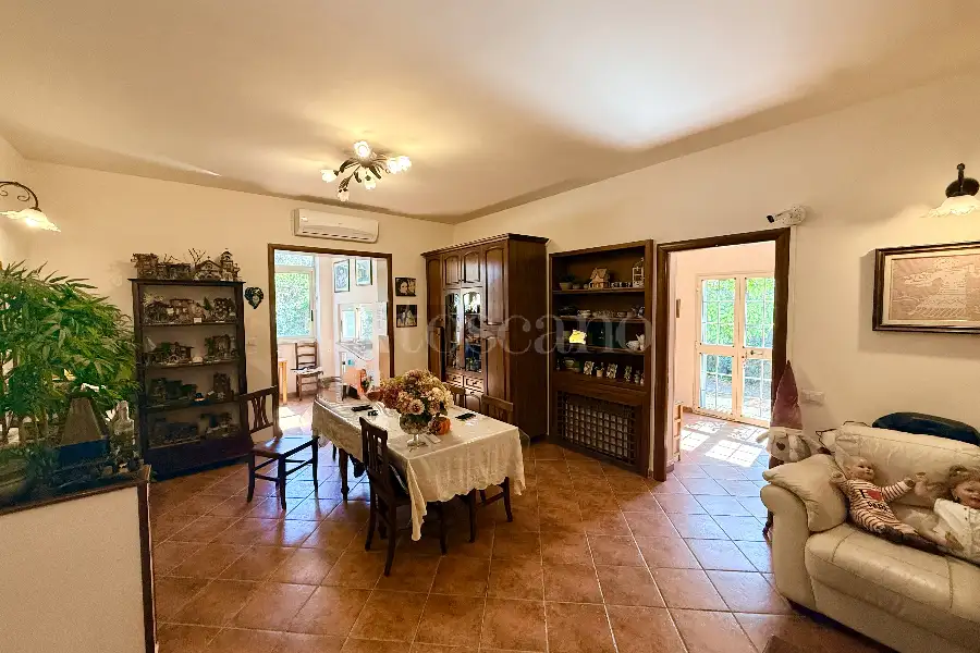 Villa Bifamiliare in vendita di 150 mq a €285.000 (rif. 39/2026)
