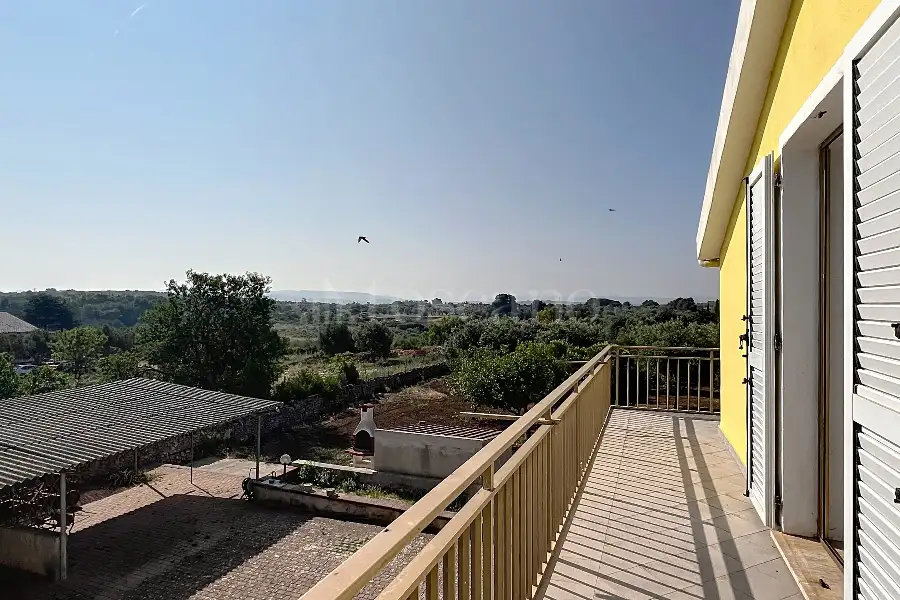 Casa Indipendente in vendita di 300 mq a €280.000 (rif. 85/2025)