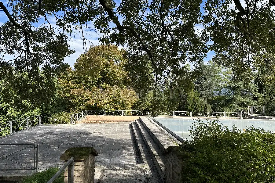 Villa in vendita di 870 mq a €729.000 (rif. 28/2024)