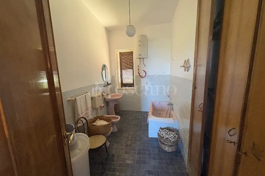 Villa in vendita di 261 mq a €420.000 (rif. 12/2026)