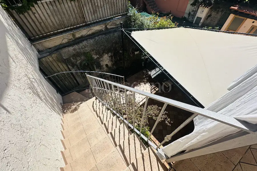Casa in vendita di 198 mq a €115.000 (rif. 37/2026)