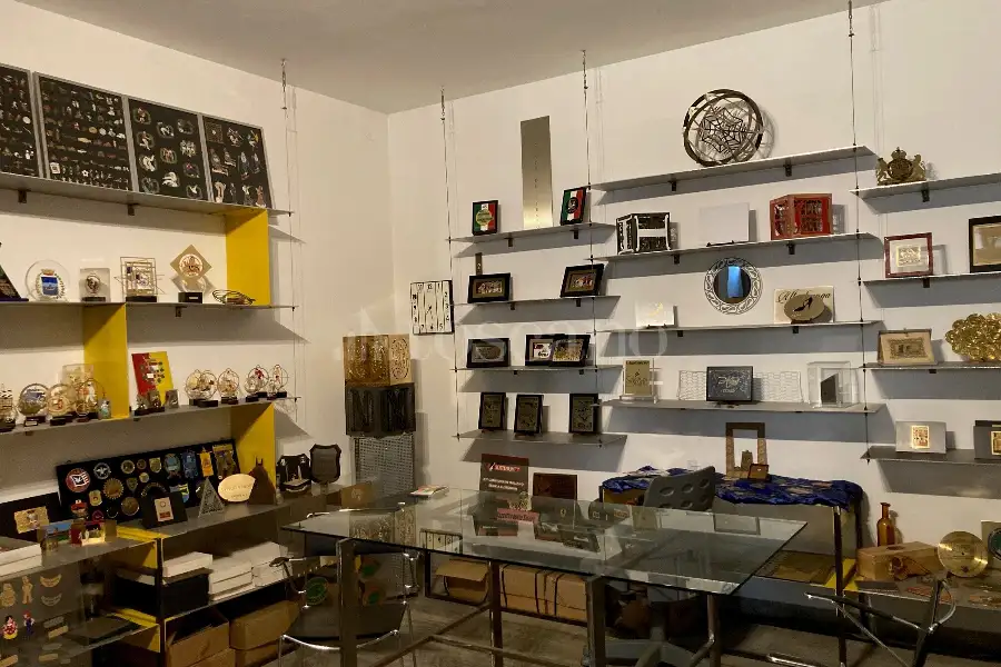 Capannone in vendita di 300 mq a €295,000 (rif. TS0203VE)