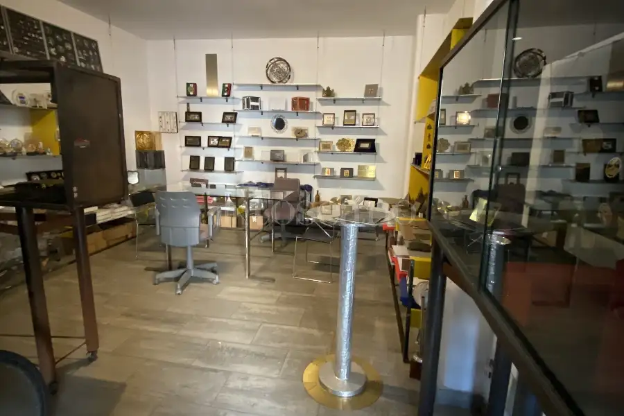Capannone in vendita di 300 mq a €295,000 (rif. TS0203VE)
