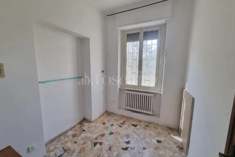 Casa Indipendente in vendita di 300 mq a €385.000 (rif. 21/2025)