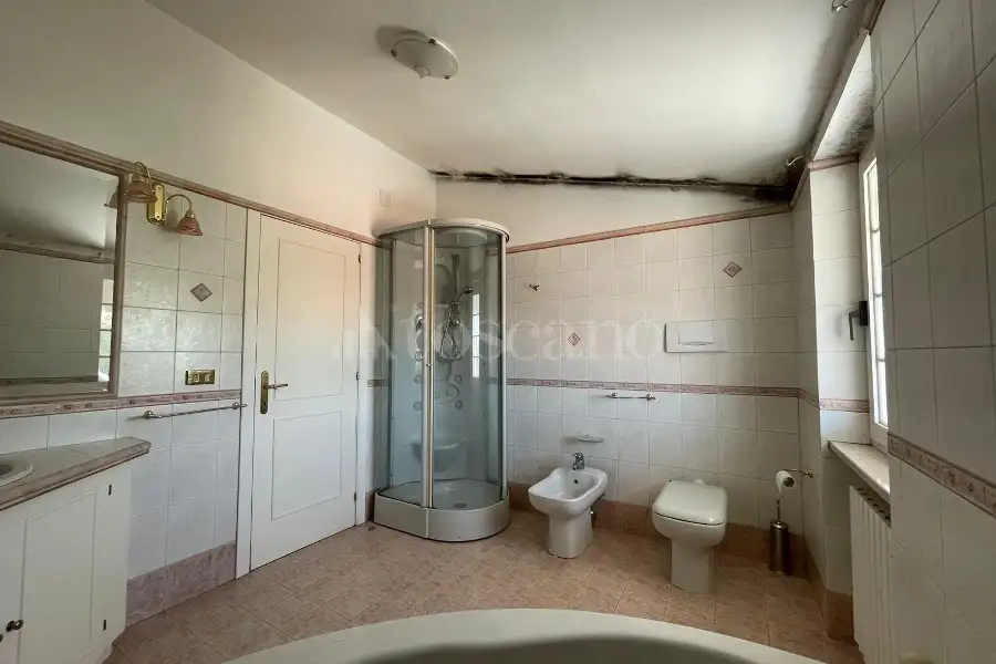 Villa in vendita di 322 mq a €175.000 (rif. 39/2026)