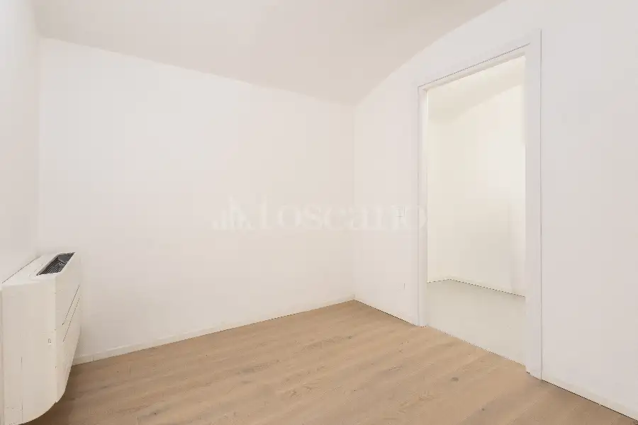Ufficio in vendita di 85 mq a €650.000 (rif. 16/2026)