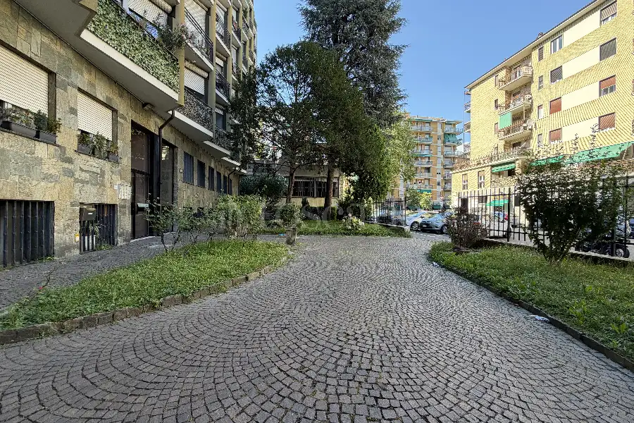 Laboratorio in vendita di 220 mq a €535.000 (rif. 36/2026)