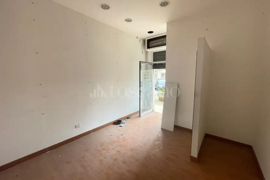 Negozio in vendita di 26 mq a €90.000 (rif. 17/2026)