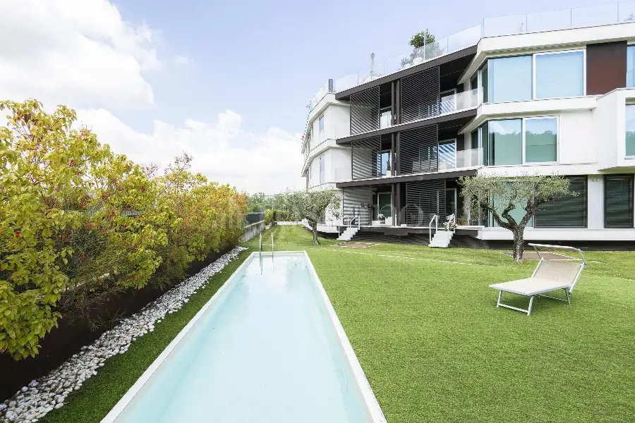 Attico in vendita di 80 mq a €585.000 (rif. 38/2026)