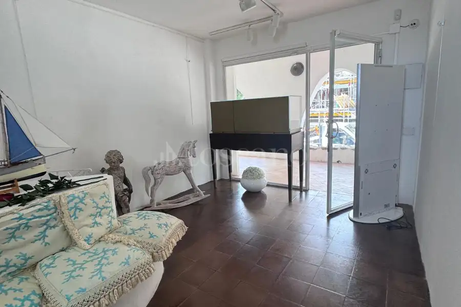 Negozio in vendita di 35 mq a €240.000 (rif. 14/2025)