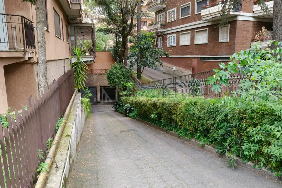 Box in vendita di 17 mq a €37.000 (rif. 4/2025)