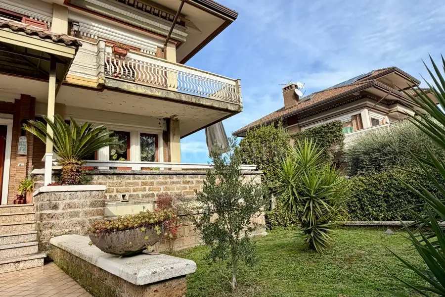 Casa in vendita di 190 mq a €320.000 (rif. 98/2025)