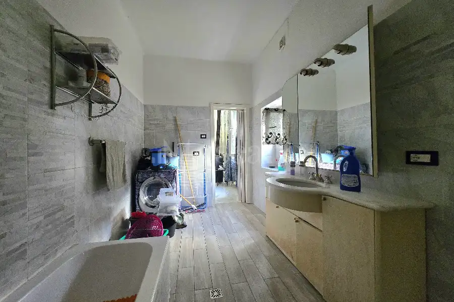 Casa Indipendente in vendita di 230 mq a €380.000 (rif. 10/2025)