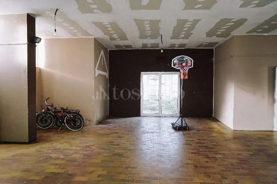 Casa Indipendente in vendita di 450 mq a €360.000 (rif. 16/2025)