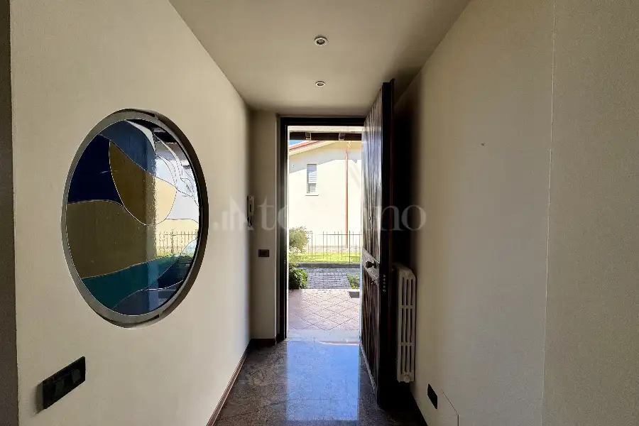 Villa Bifamiliare in vendita di 220 mq a €320.000 (rif. 15/2026)
