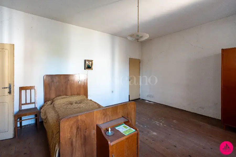 Rustico in vendita di 265 mq a €80.000 (rif. 160/2026)