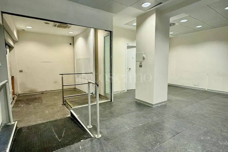 Negozio in vendita di 120 mq a €200.000 (rif. 90/2025)