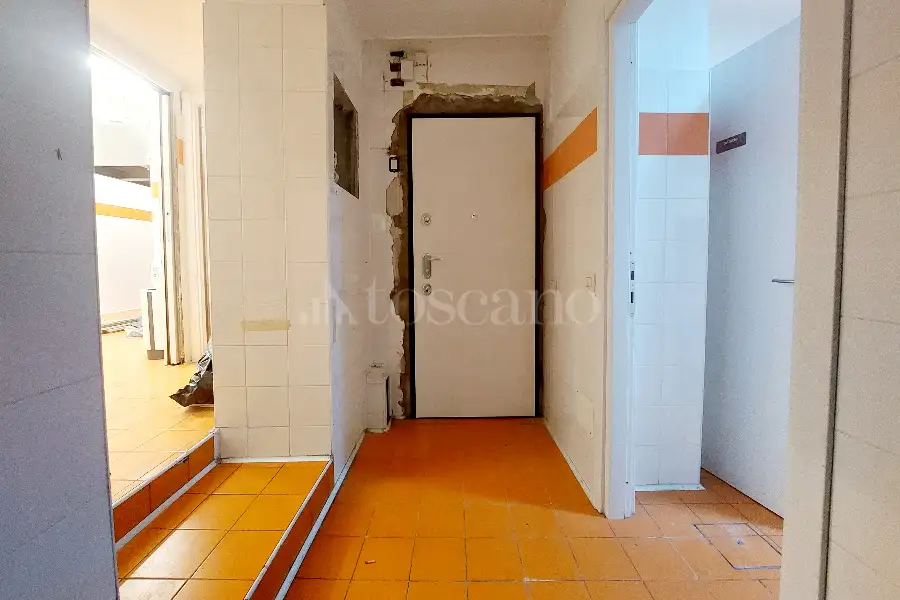 Negozio in affitto di 45 mq a €1.950 (rif. 3/2026)