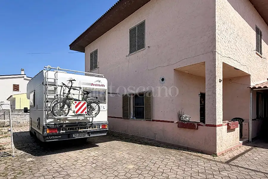 Casa Indipendente in vendita di 180 mq a €190.000 (rif. 159/2026)