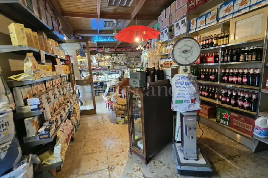 Negozio in vendita di 80 mq a €179.000 (rif. 13/2025)