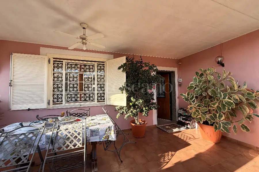 Villa Plurifamiliare in vendita di 130 mq a €205.000 (rif. 3/2026)