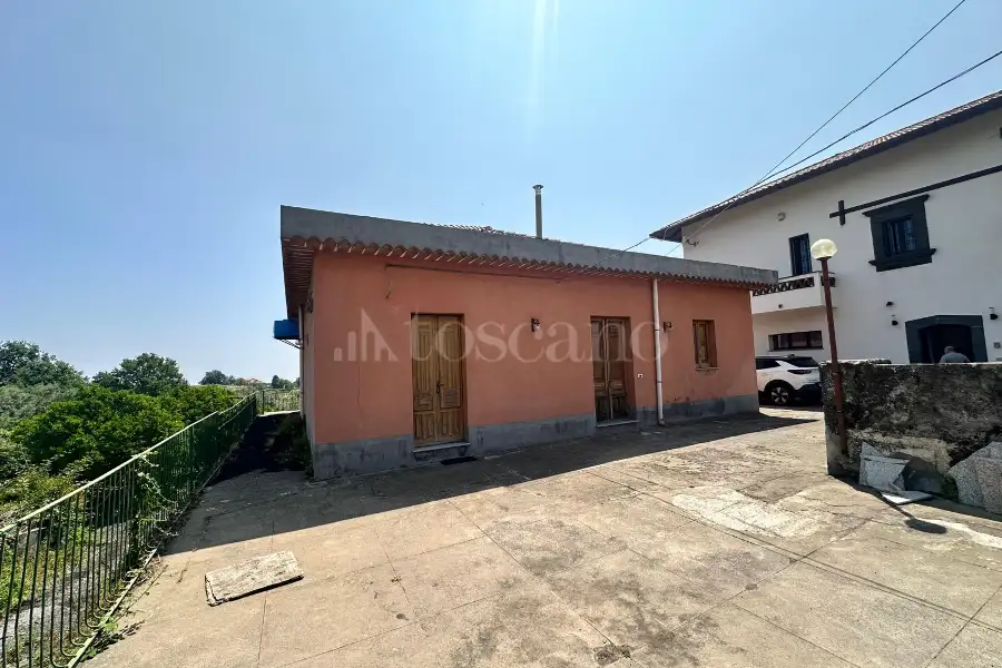 Casa Indipendente in vendita di 137 mq a €65.000 (rif. 115/2025)