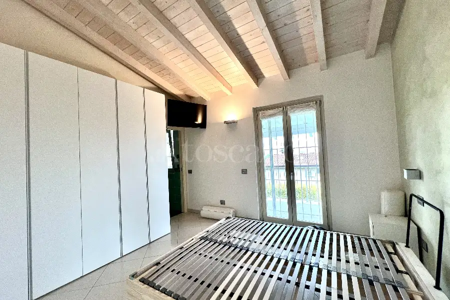 Villa in vendita di 300 mq a €950.000 (rif. 47/2025)