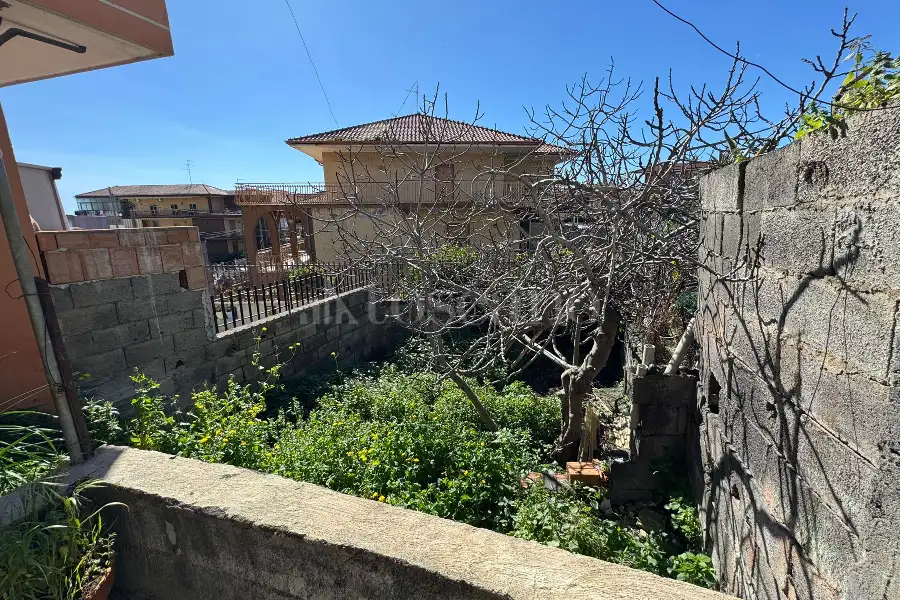 Casa Indipendente in vendita di 70 mq a €60.000 (rif. 17/2026)