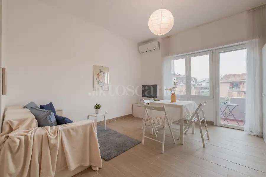 Attico in vendita di 80 mq a €248.000 (rif. 12/2026)