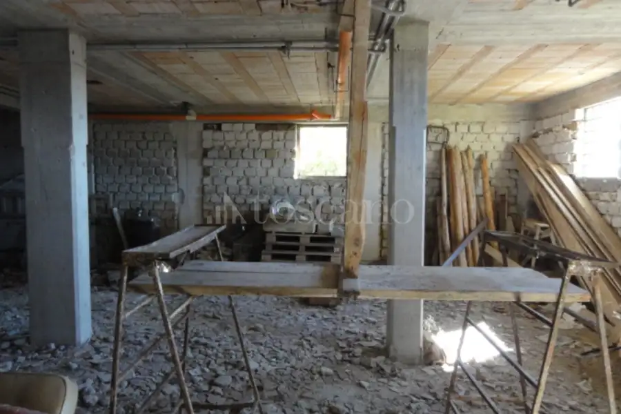 Villa in vendita di 250 mq a €150.000 (rif. 23/2021)