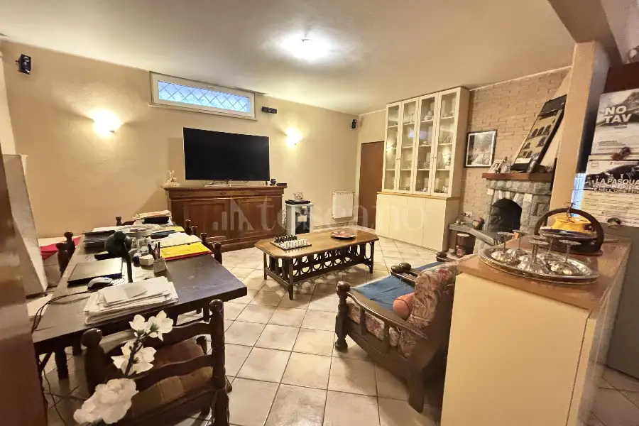 Villa Bifamiliare in vendita di 190 mq a €329.000 (rif. 18/2026)