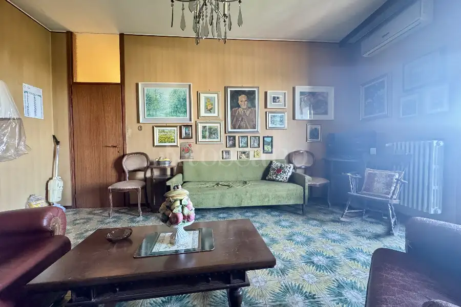 Casa in affitto di 105 mq a €1.000 (rif. 7/2025)