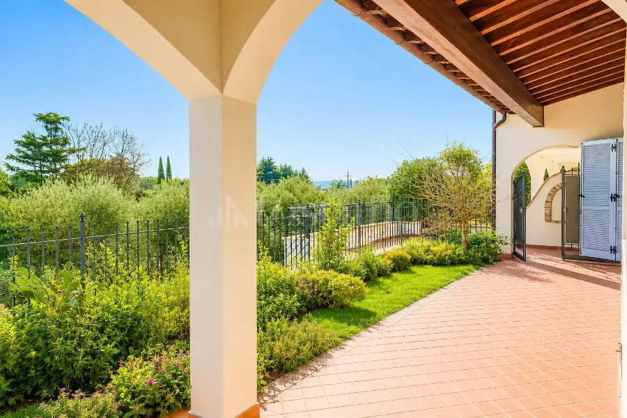 Casa in vendita di 150 mq a €640.000 (rif. 3/2026)