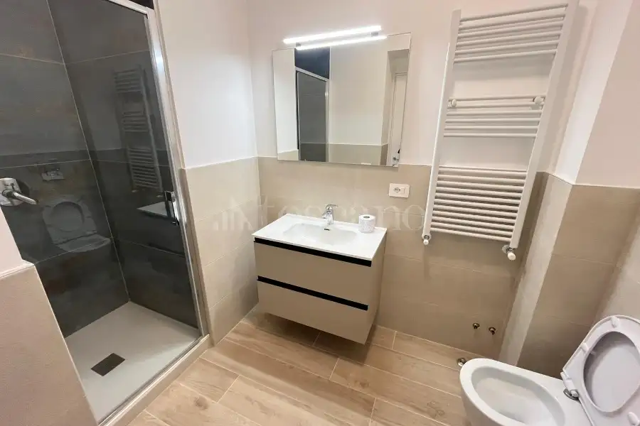 Casa in affitto di 200 mq a €5.300 (rif. 10/2026)